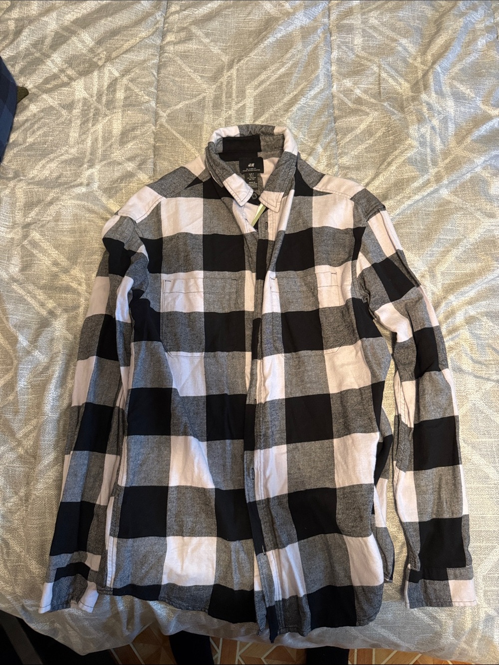 H&M Black & White Buffalo Plaid Button-Down Shirt